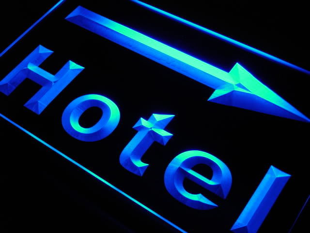 Motel & Hotel
